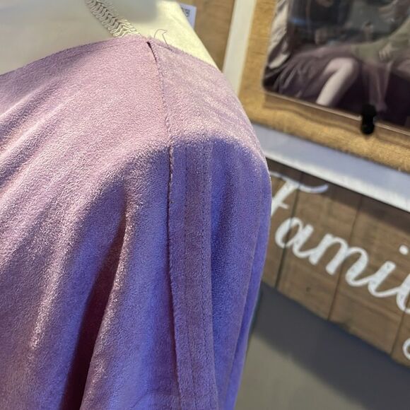 Mira Rae Lilac Polyester Top size small - Picture 6 of 7